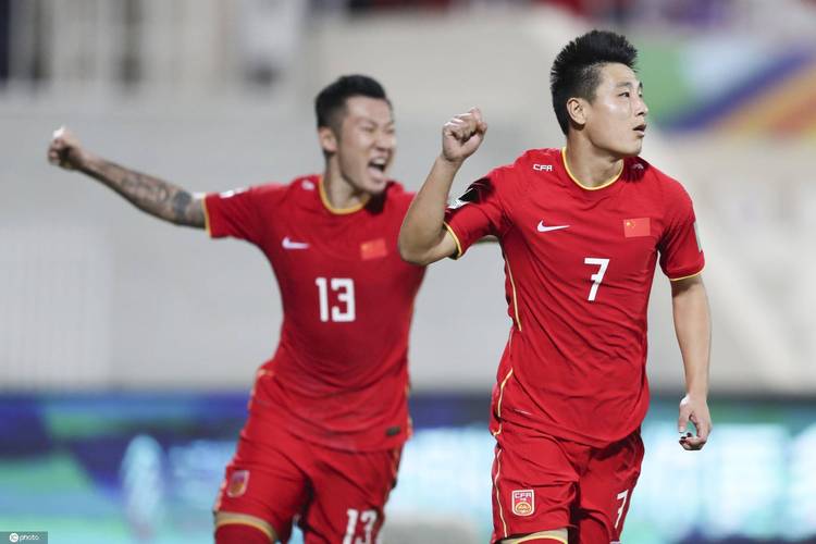 中国足球对韩国世界杯预选赛
